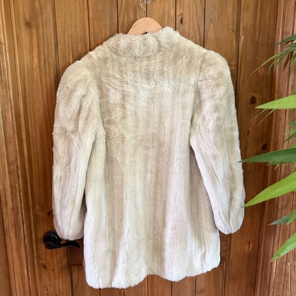 Jordache Vintage Faux Fur Glam Winter Mid-Length Coat in Ivory - Picture 2 of 8